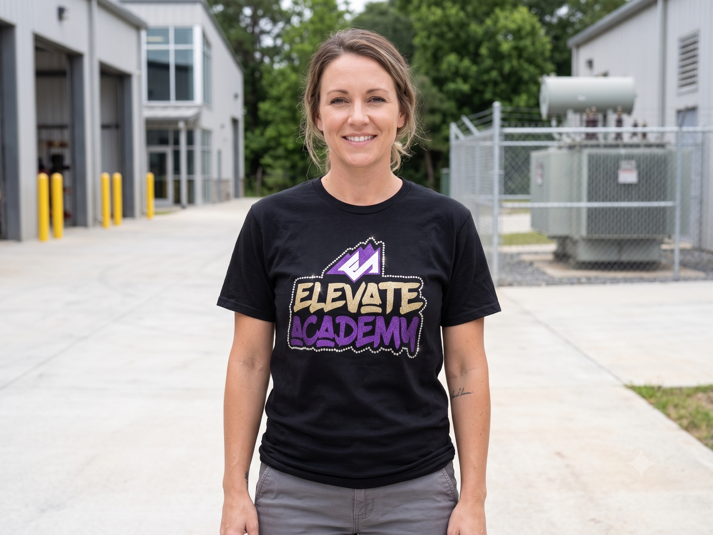 ELEVATE ACADEMY outlined T-Shirt, Bling black crew neck - glitter plus rhinestones