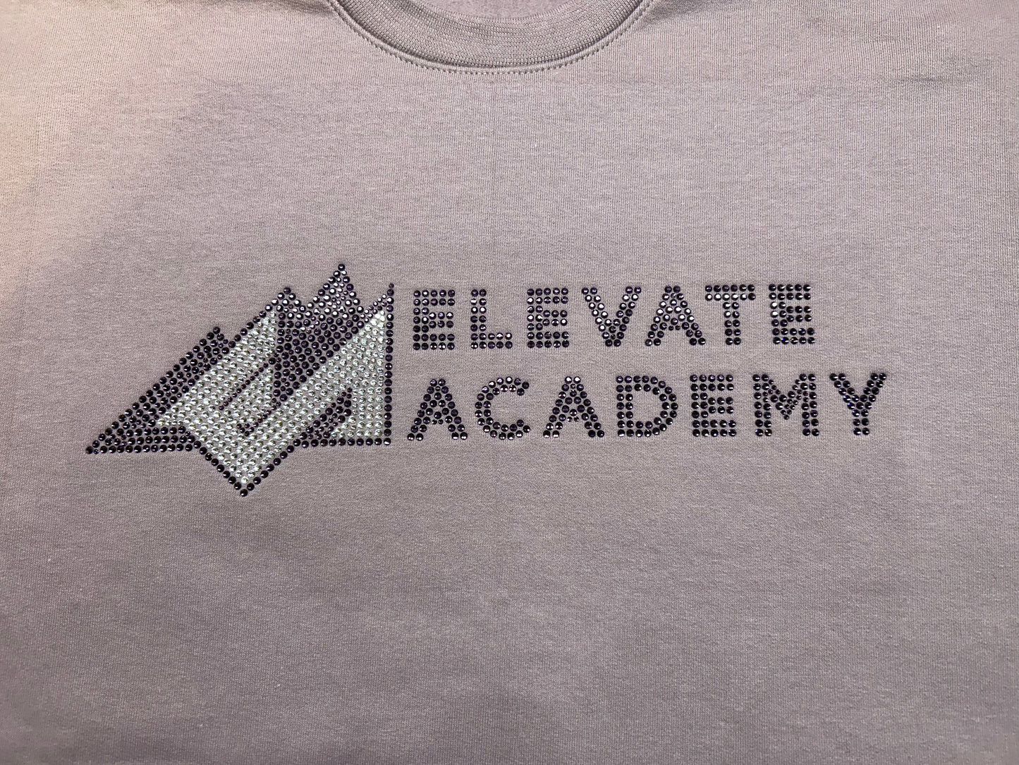 ELEVATE ACADEMY Sweatshirt, Bling lavender crew neck - all rhinestones